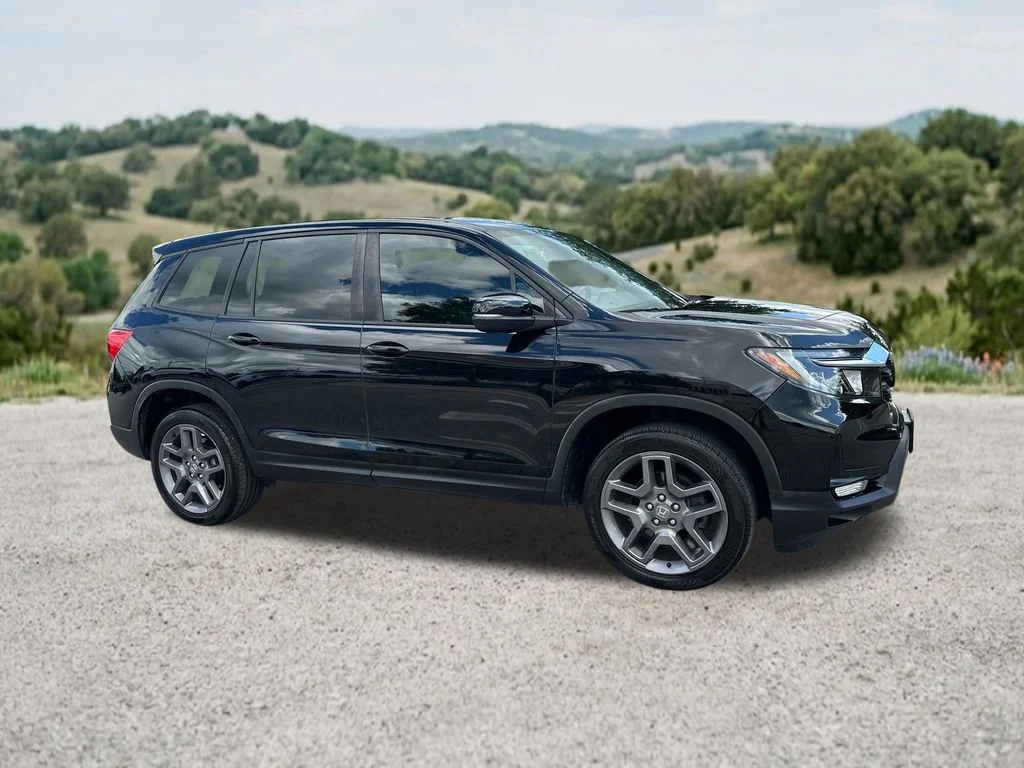 Used 2023  Honda EX-L image 13