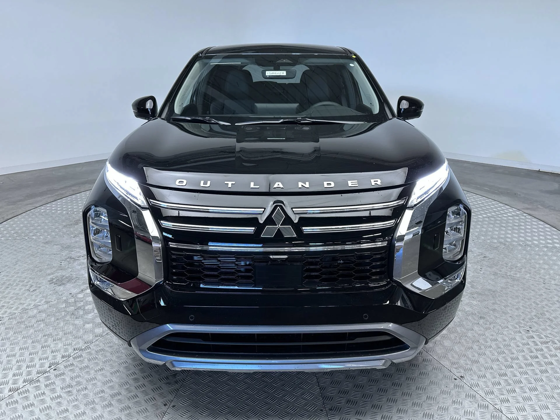 New 2026 Labrador Black Pearl Mitsubishi SE image 30