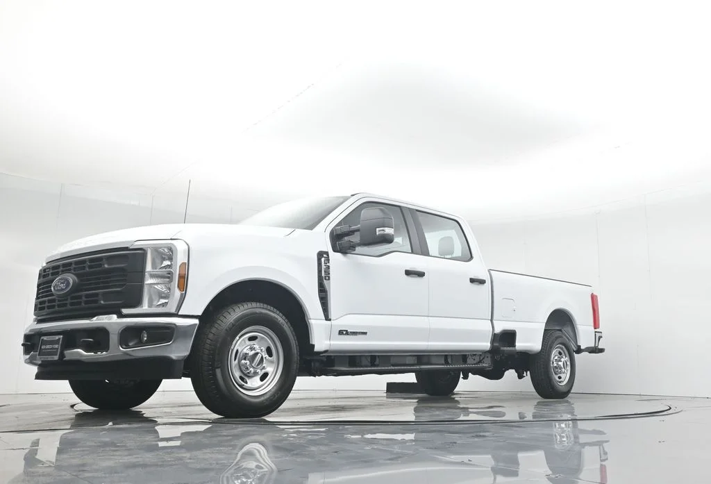 2026 Ford F-350 Super Duty XL - Photo 45
