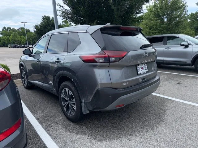 Used 2023 Gray Nissan SV image 4