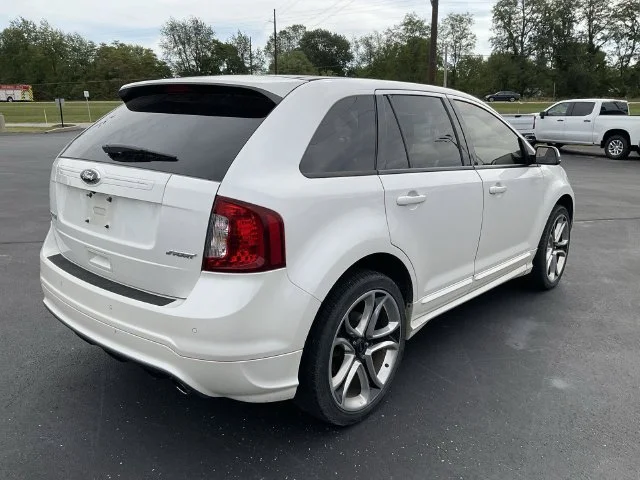 Used 2013 White Ford Sport image 6