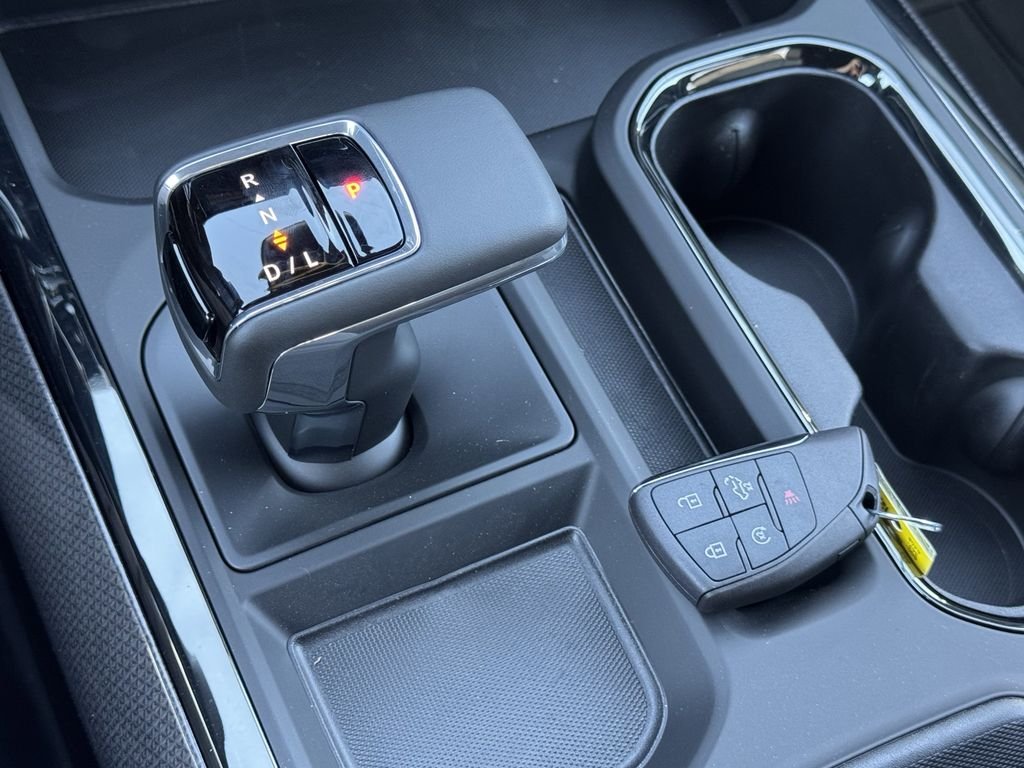 2026 Chevrolet Silverado 1500 ZR2 - Photo 17