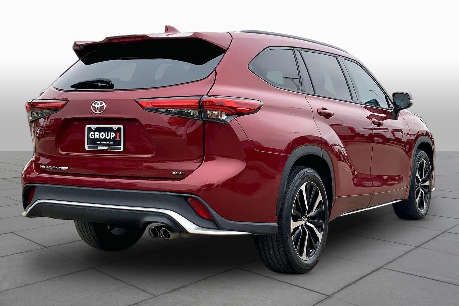 Used 2022 Ruby Flare Pearl Toyota XSE image 13