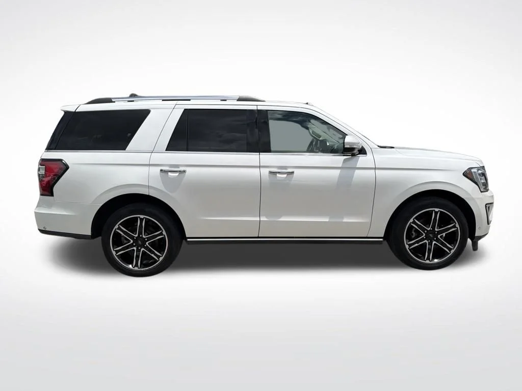 Used 2019 White Platinum Clearcoat Metallic Ford Limited image 4