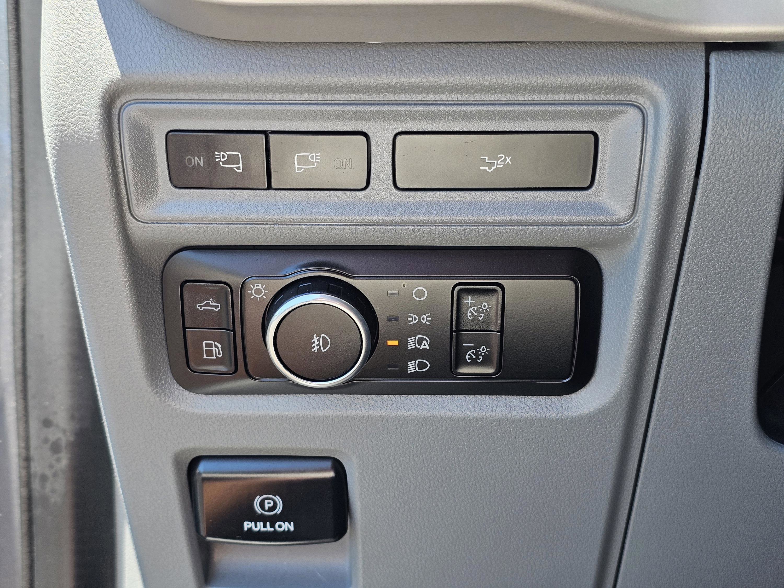 Used 2023 Carbonized Gray Metallic Ford XLT image 19