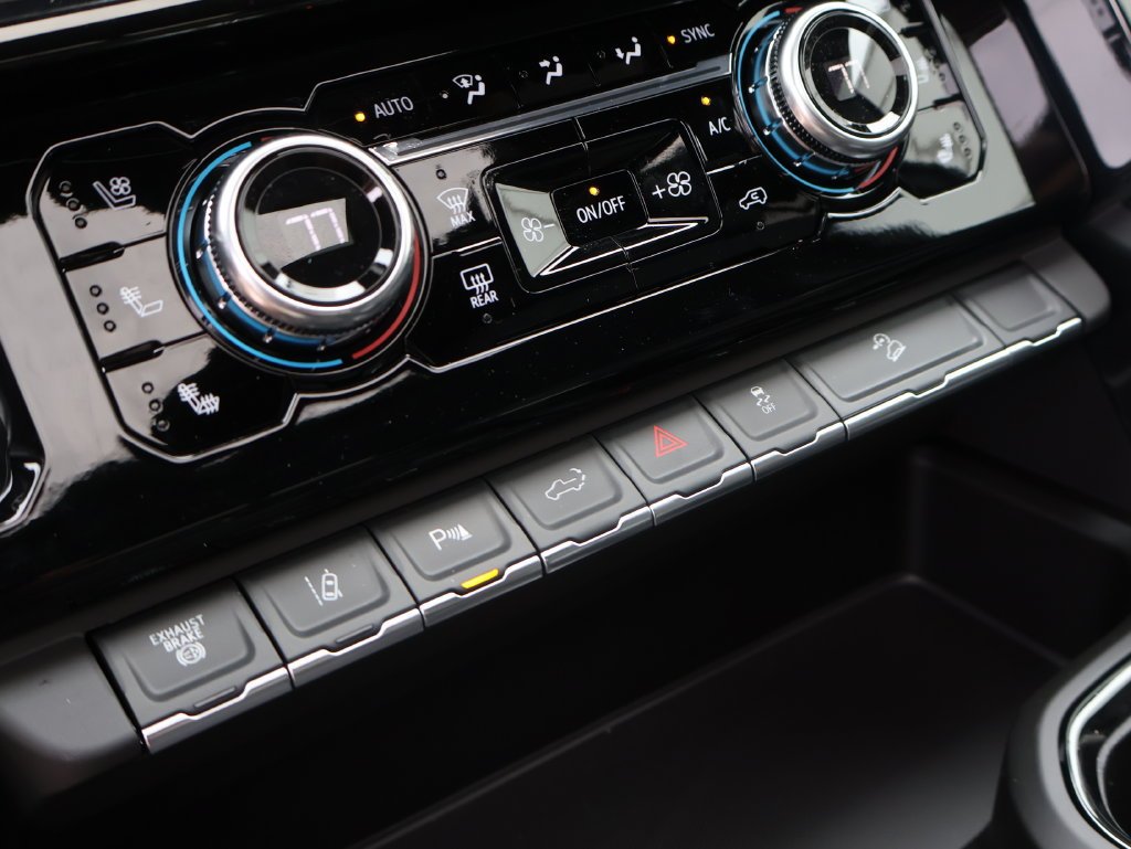 2026 GMC Sierra 2500HD AT4 - Photo 34