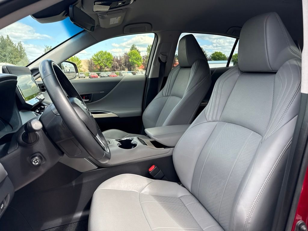 Used 2021 Ruby Flare Pearl Toyota XLE image 8
