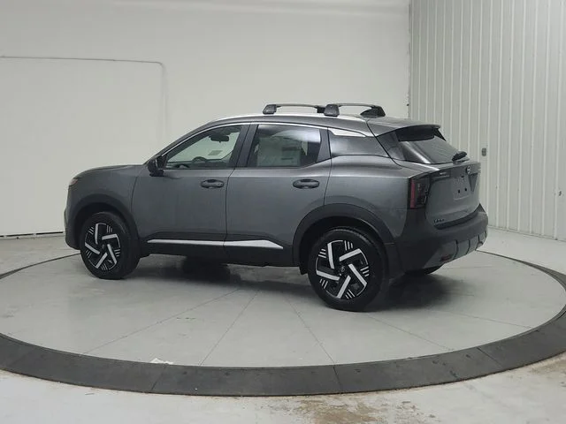 New 2027  Nissan  image 6