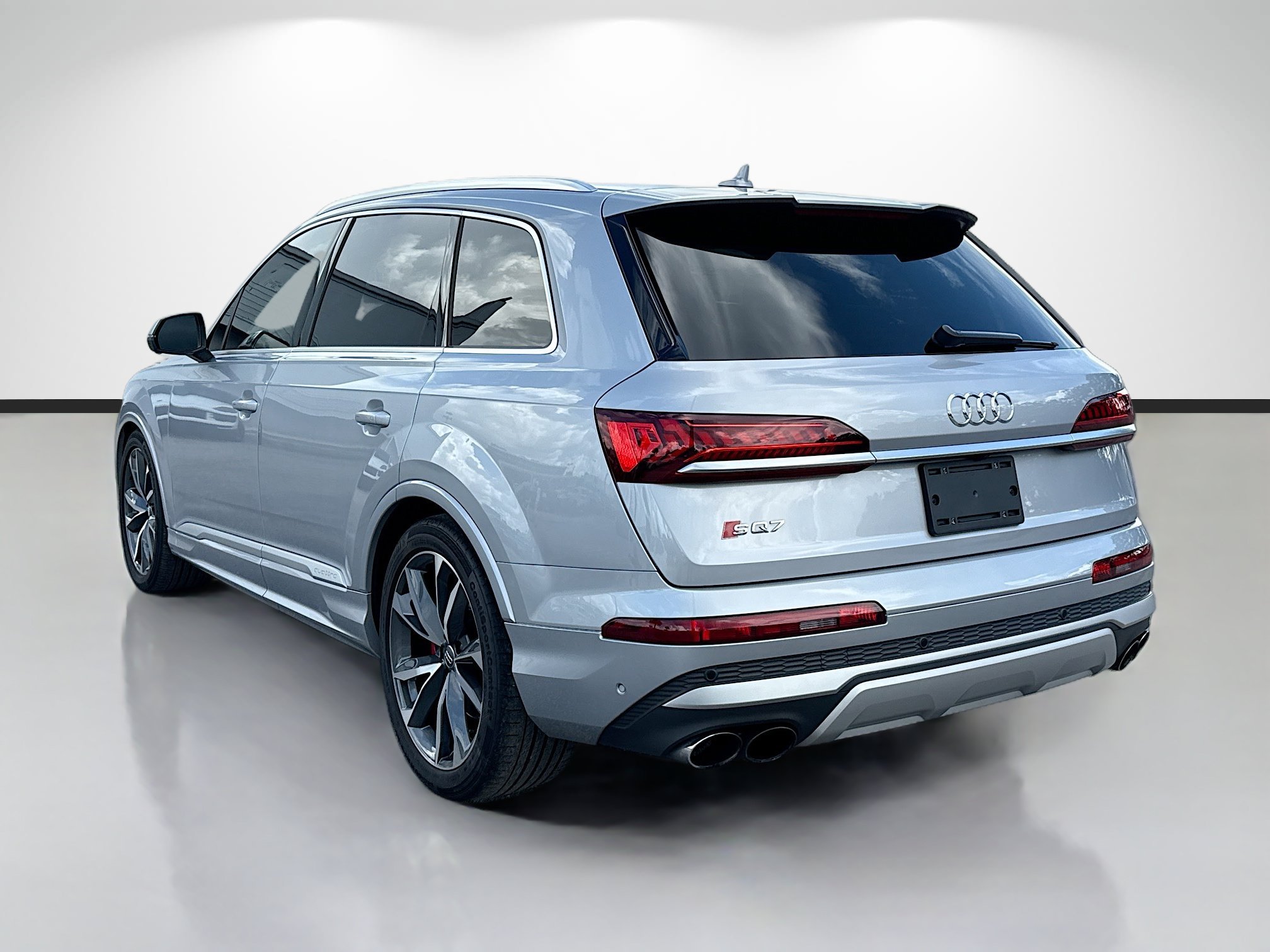 Used 2021 Silver Audi Prestige image 5