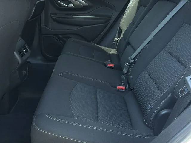 Used 2024 White GMC SLE image 19