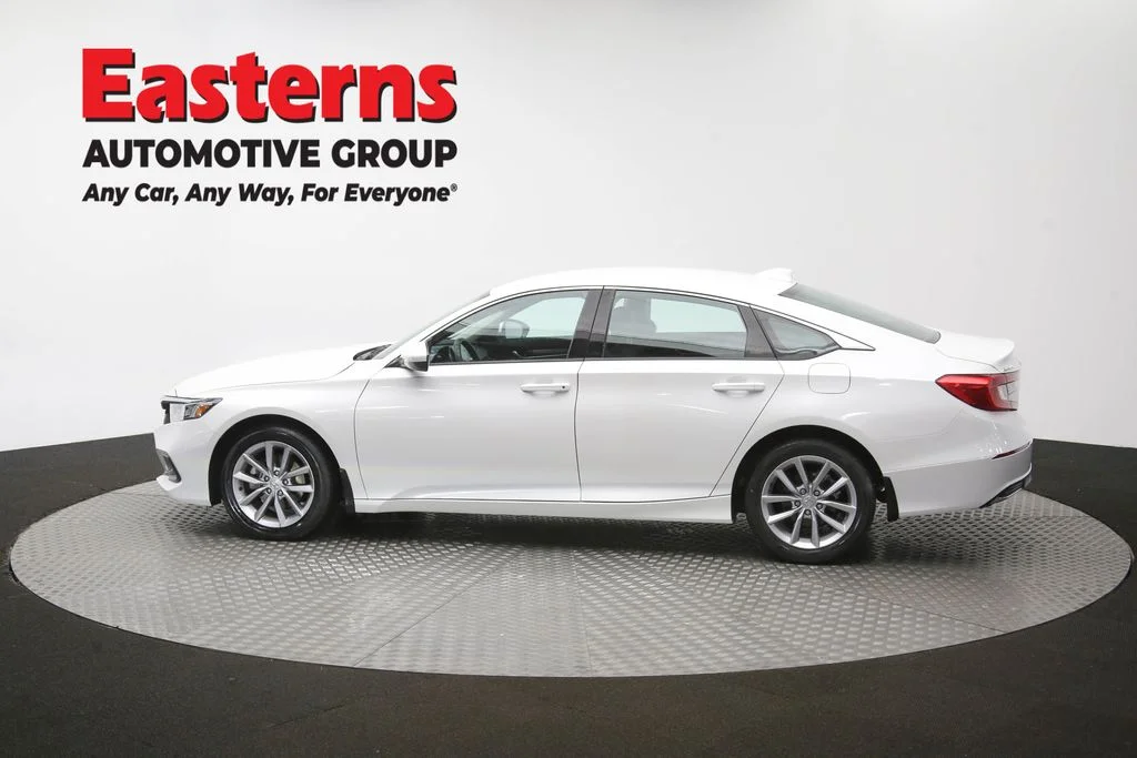 Used 2021 White Honda LX image 61