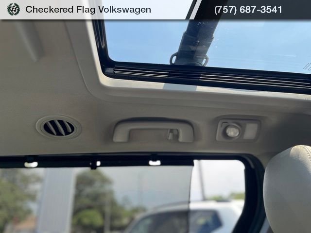 Used 2019 Celestial Silver Metallic Toyota Limited Premium 7 Passenger image 26