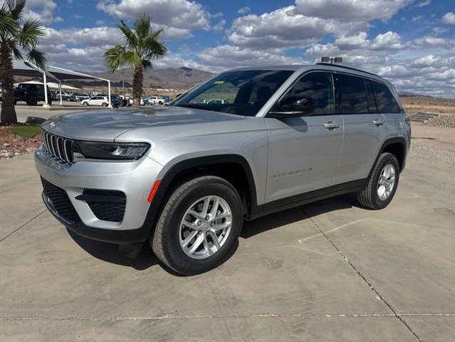 2026 Jeep Grand Cherokee Laredo X