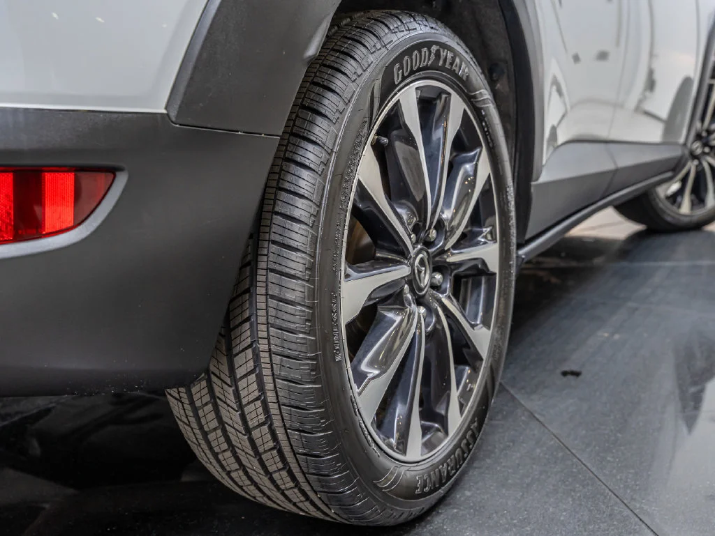 Used 2019 Ceramic Metallic Mazda Touring image 46