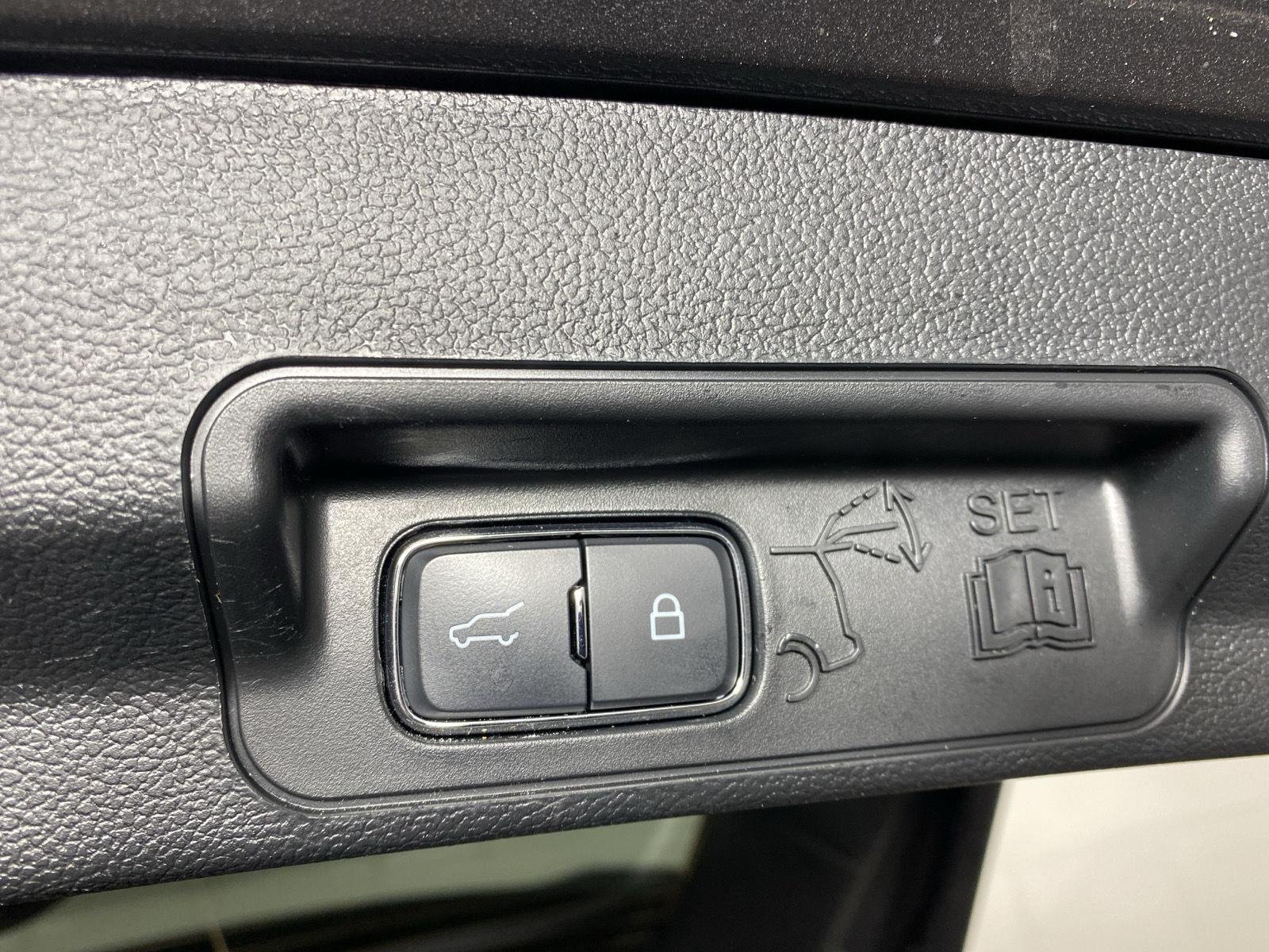 Used 2023 Carbonized Gray Ford XLT image 36