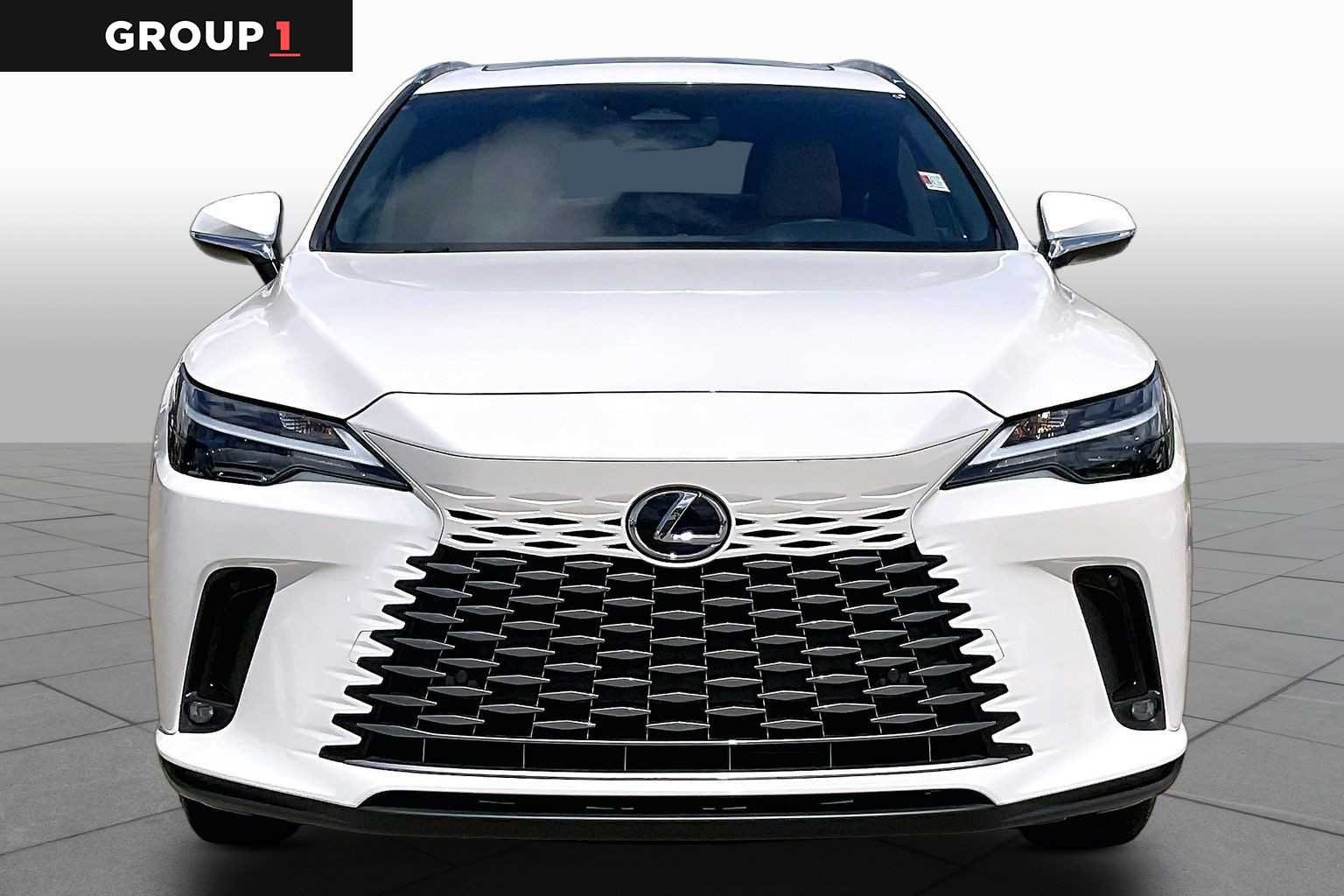 Used 2024 Eminent White Pearl Lexus Premium image 4