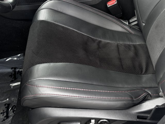 Used 2023 Platinum White Pearl Acura SH-AWD with A-Spec Package image 9