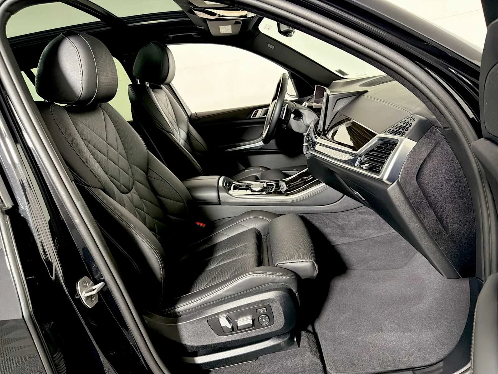 2024 BMW X5 40i - Photo 24
