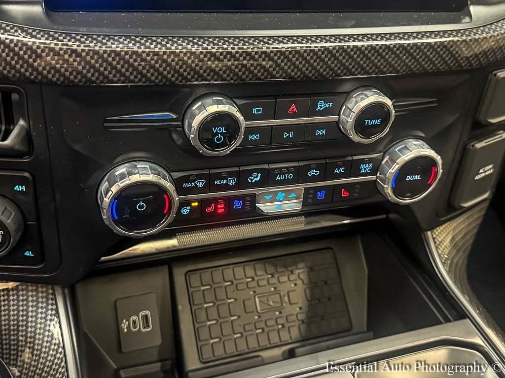 New 2025 Blue Metallic Ford Lariat® Shelby image 19