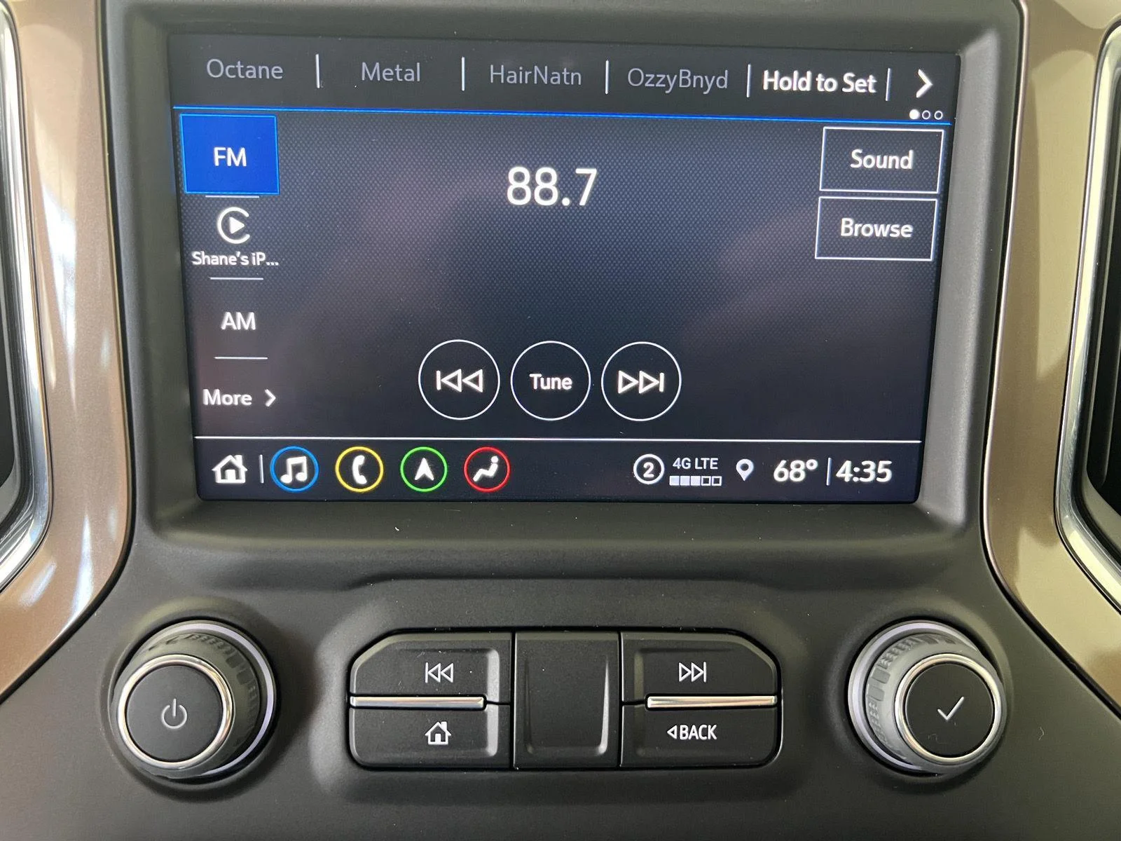 Used 2021 Pearl Chevrolet High Country image 14