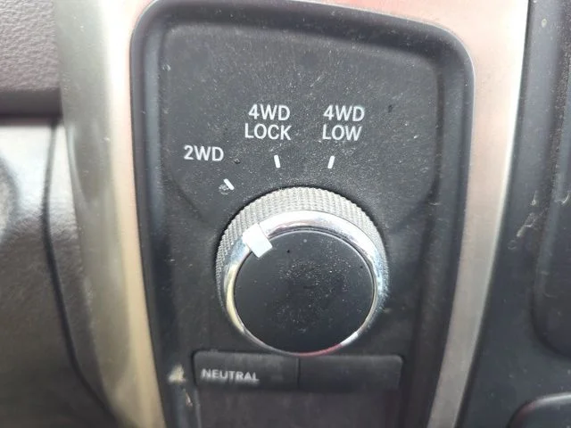Used 2013 White Ram SLT image 19