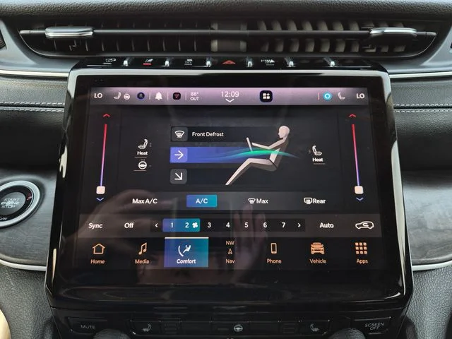 Used 2023 Black Jeep Limited image 27