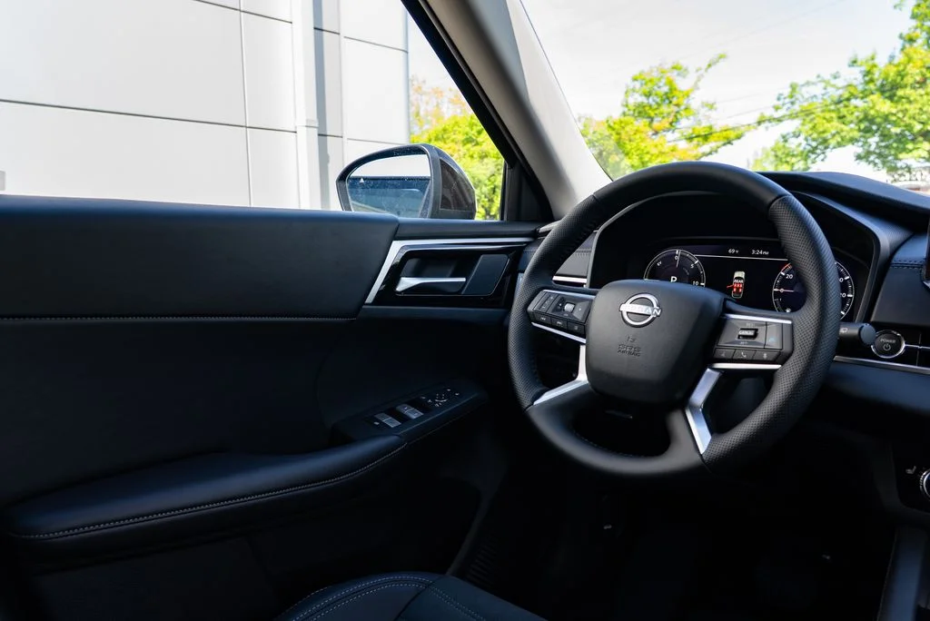 New 2026 Black Nissan SL image 11