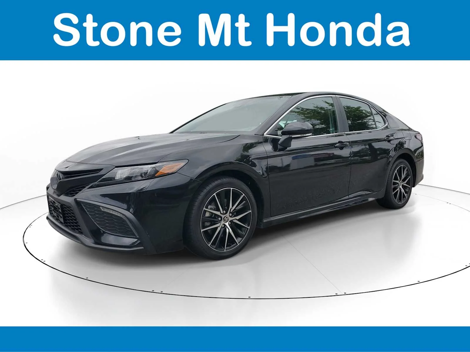 Used 2023 Midnight Black Metallic Toyota SE image 3