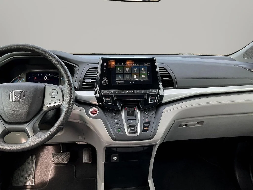 Used 2020  Honda EX image 11