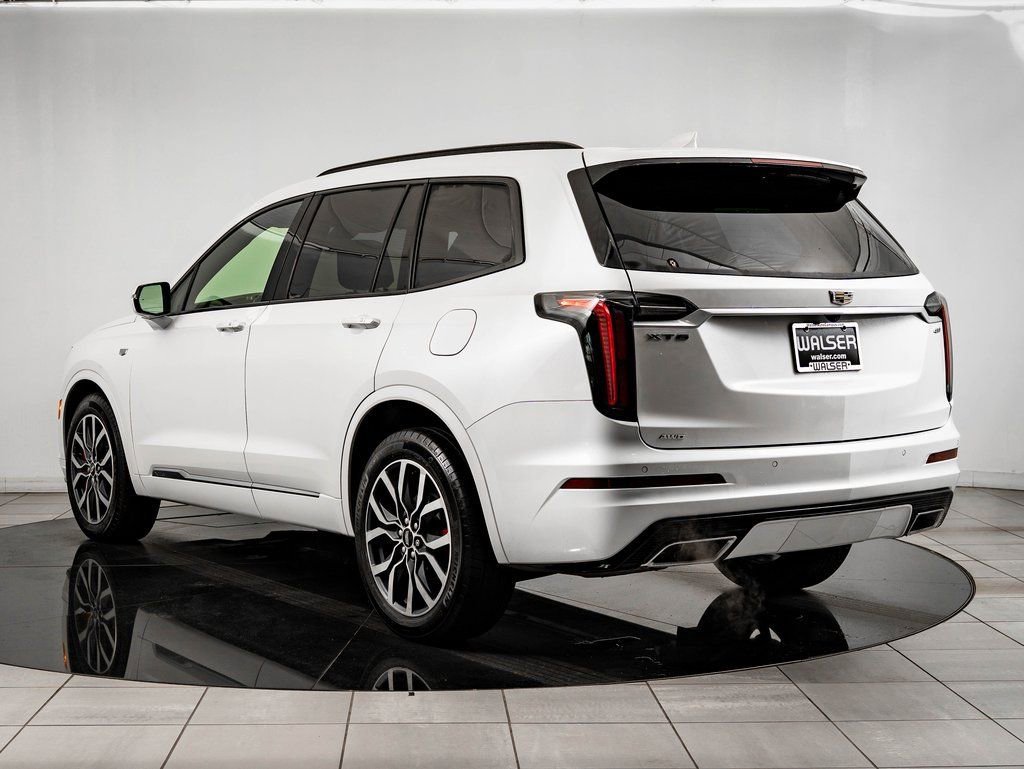 Used 2023 White Cadillac Sport image 10