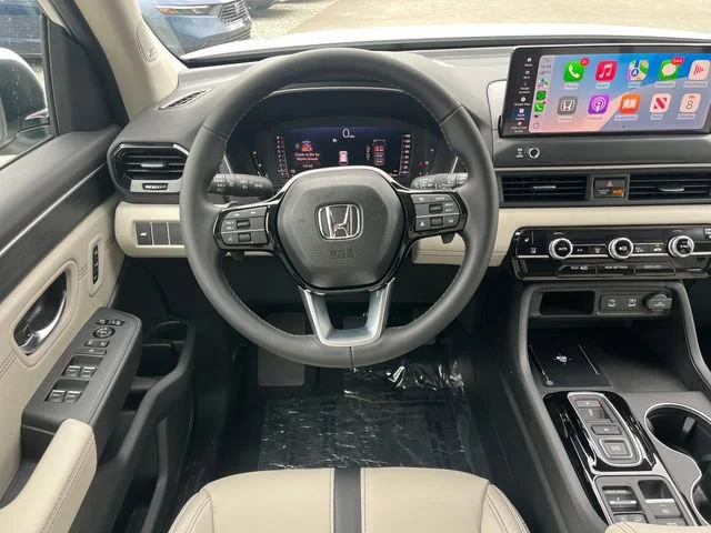 New 2026 Platinum White Honda Touring image 17