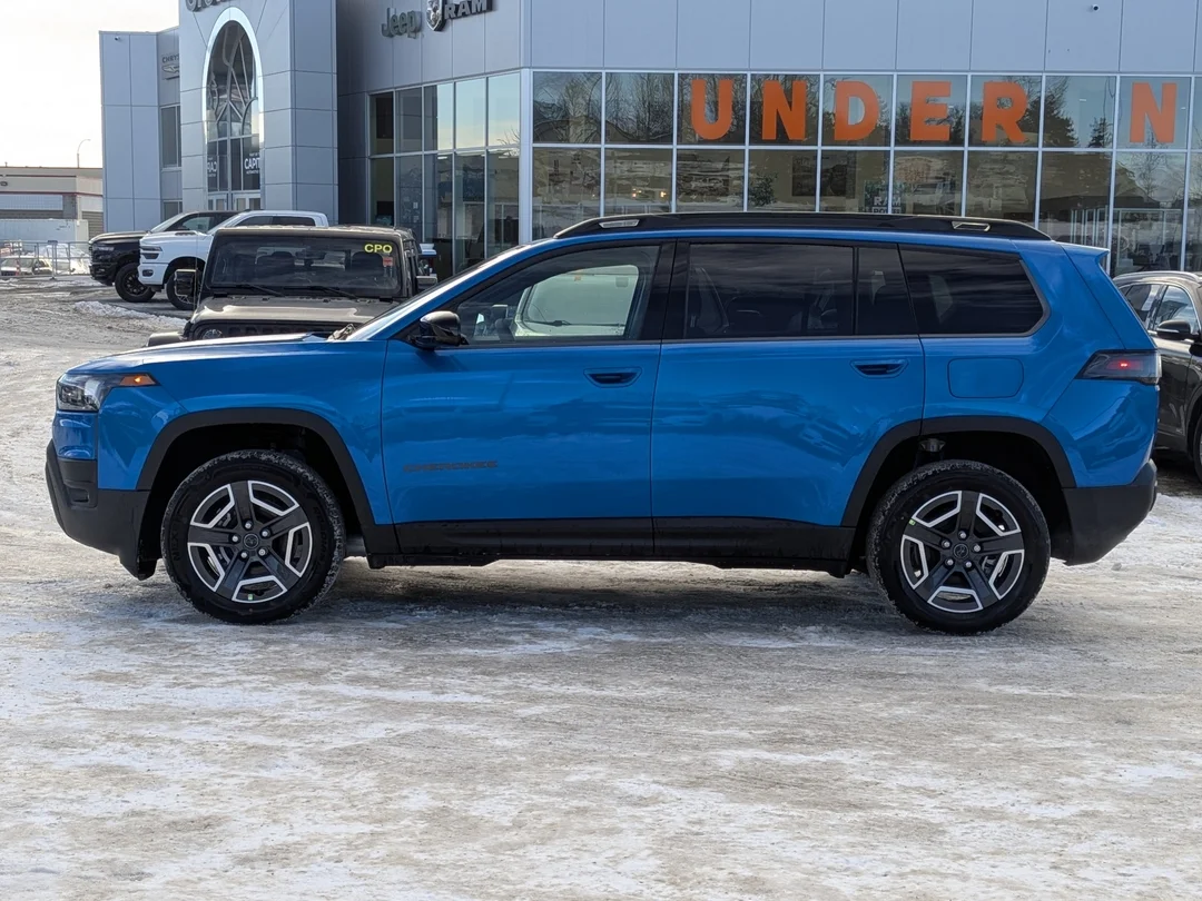 New 2026 Blue Jeep Laredo - - 4x4 - Adaptive Cruise - 12.3 Display - Heated Seats/Wheel - Compact Spare Tire & More! image 5