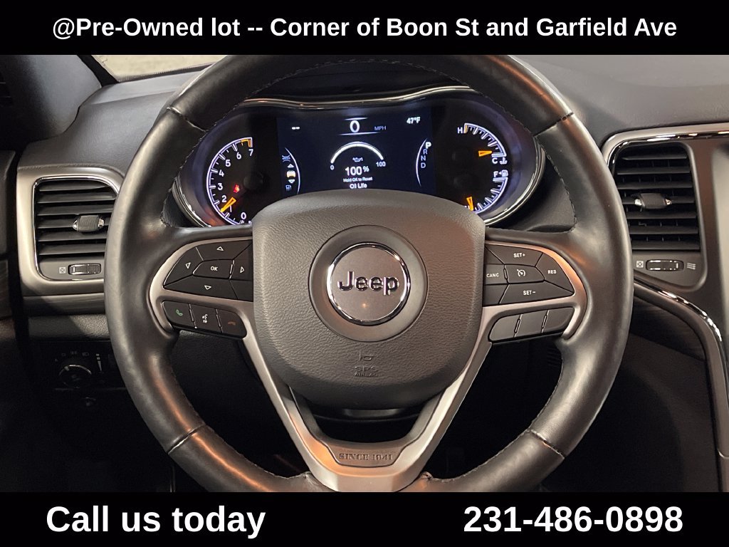 Used 2021 Red Jeep Laredo E image 19