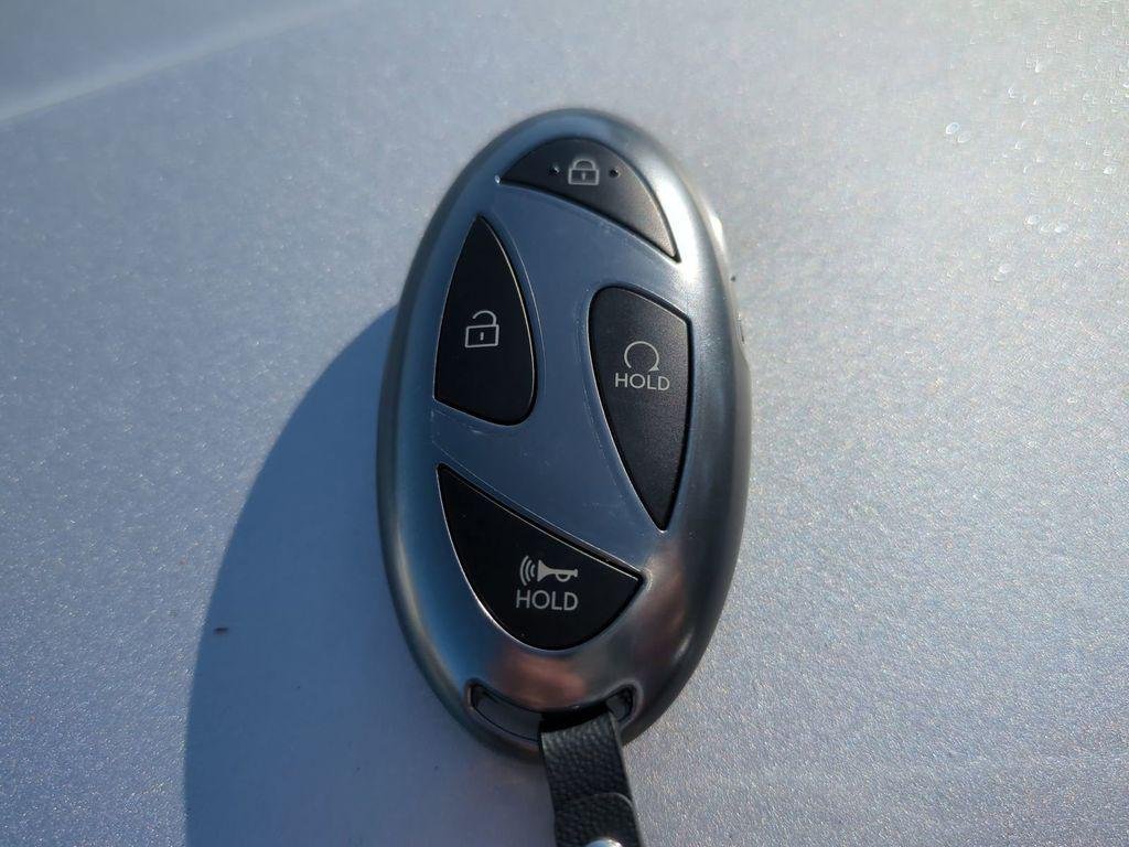 New 2026 Silver Hyundai SEL 8P image 39