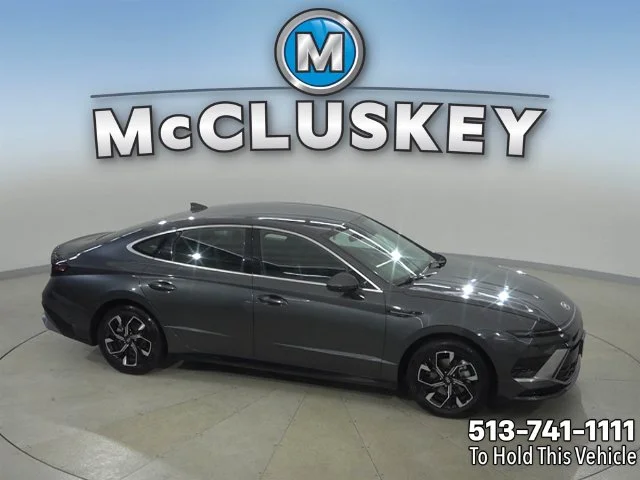 Used 2024 Gray Hyundai SEL image 12