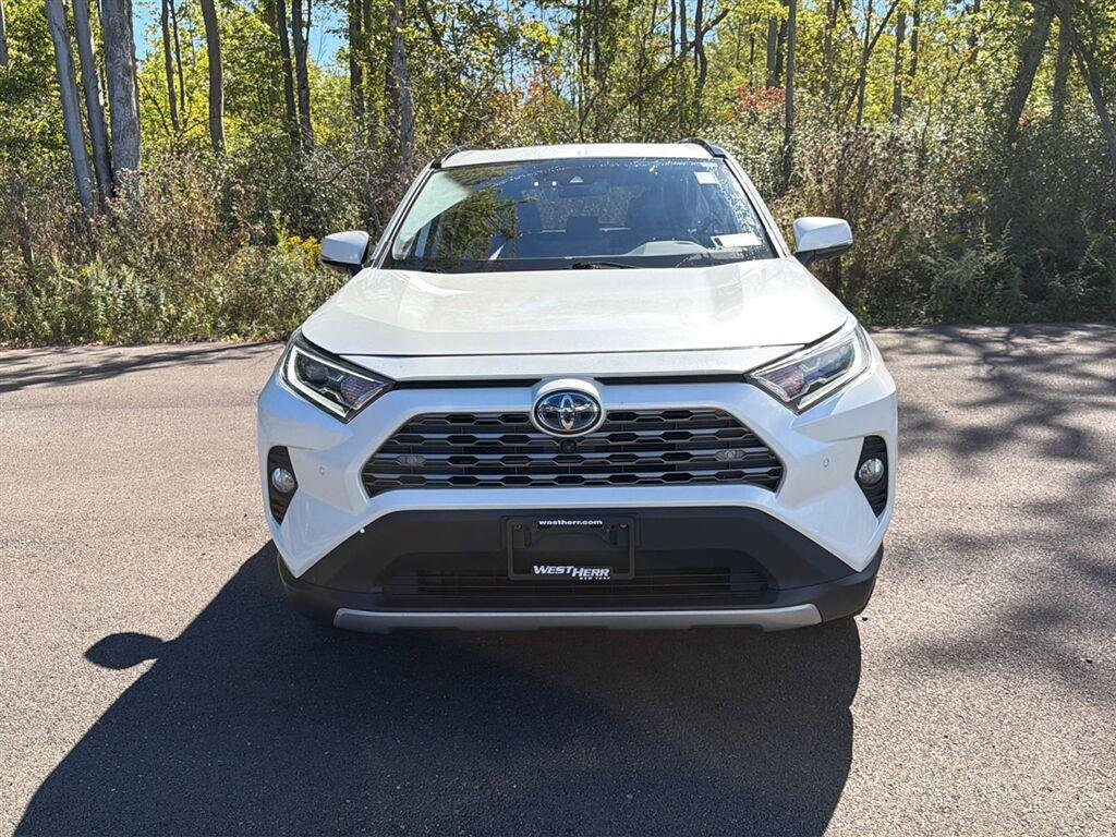 Used 2019 Blizzard Pearl Toyota Limited image 13