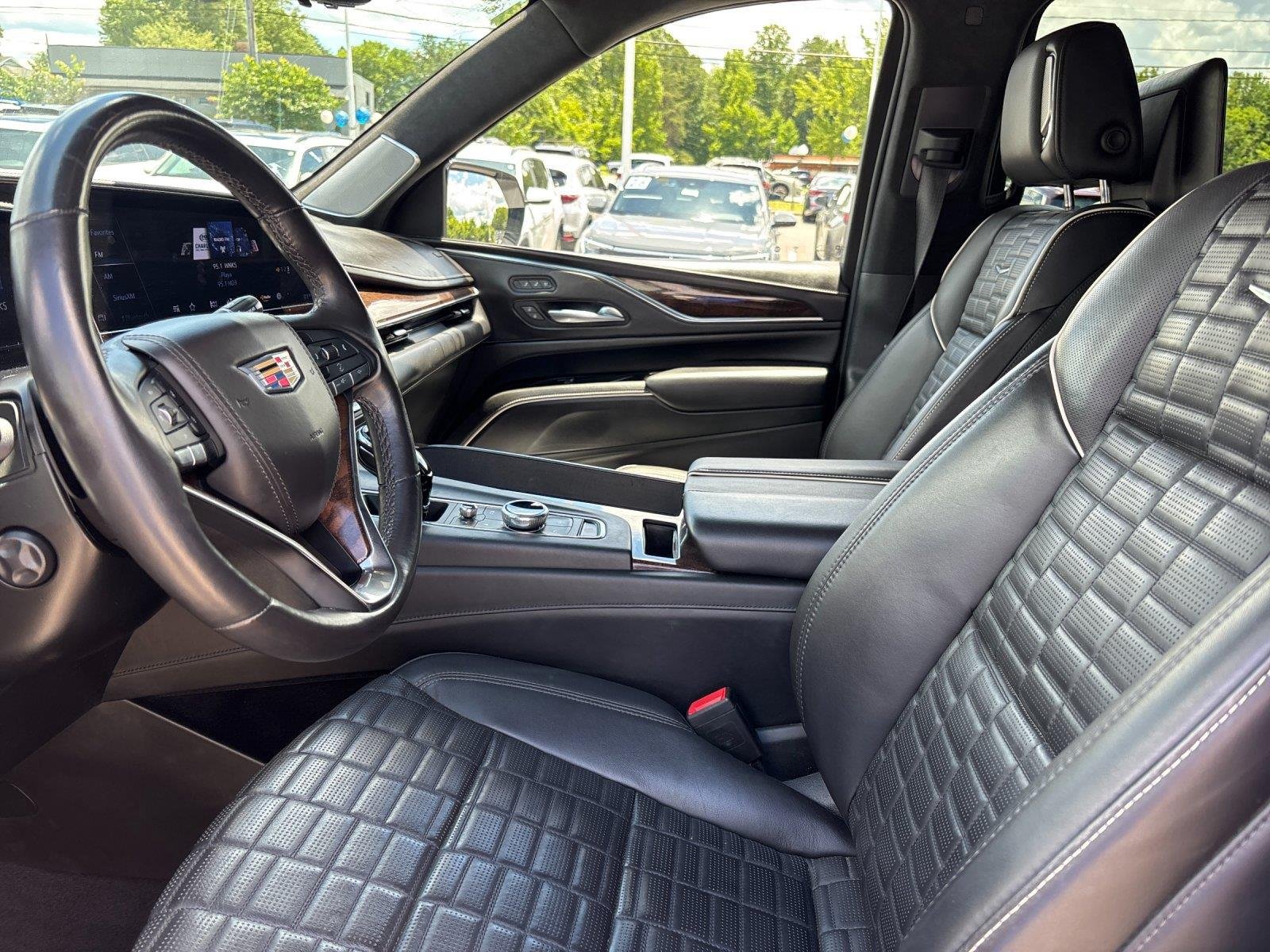 Used 2023 Crystal White Tricoat Cadillac 4WD Sport Platinum image 15