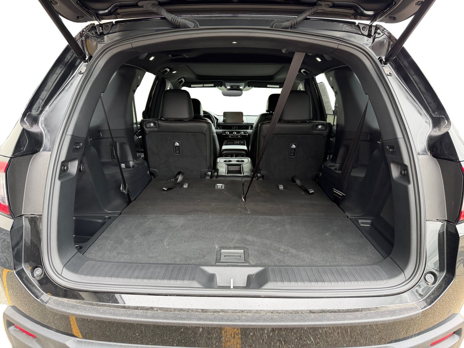 2025 Honda Pilot Black Edition - Photo 39