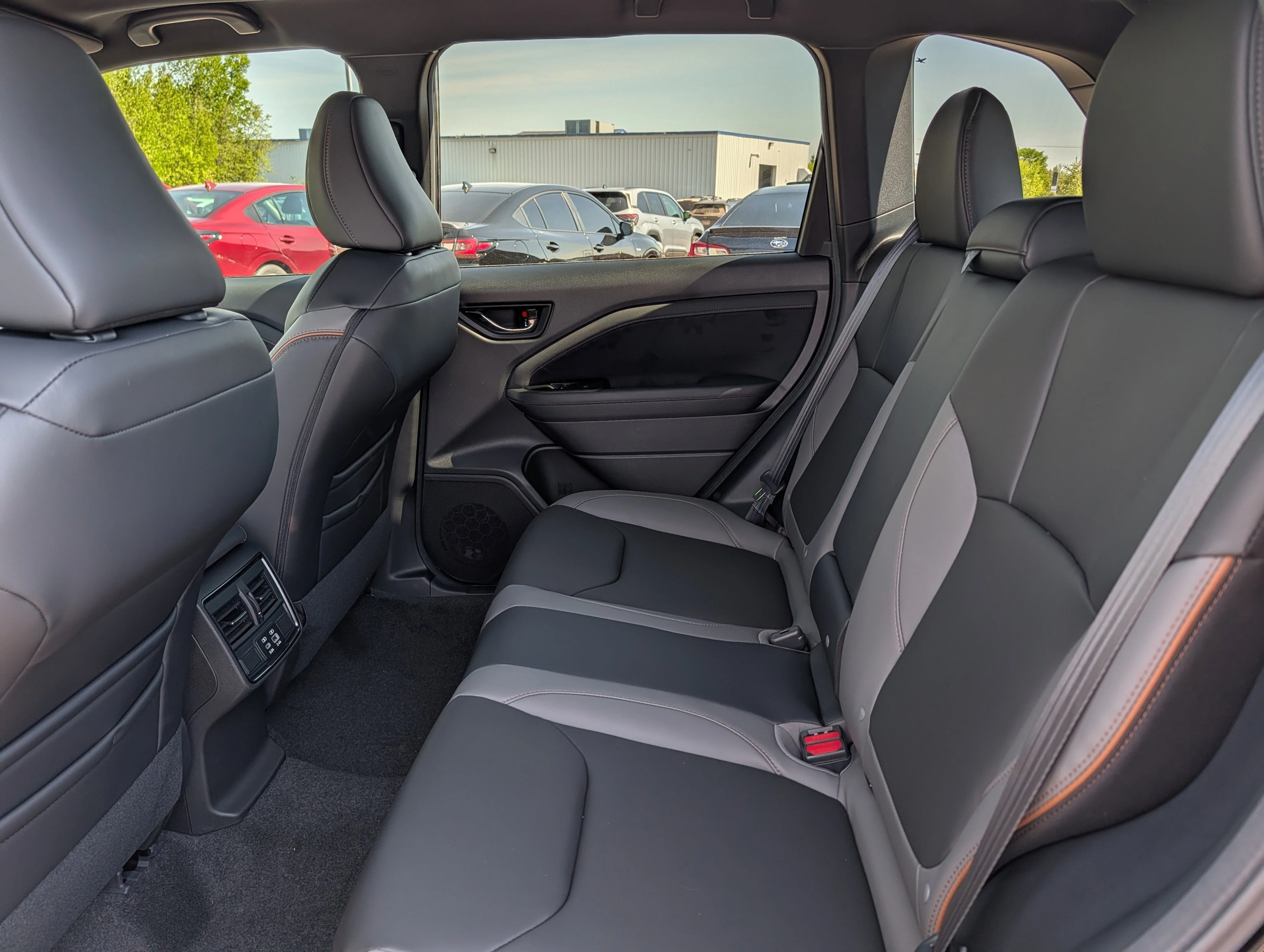 New 2026 CRYSTAL BLACK SILICA Subaru Sport Onyx Edition image 7