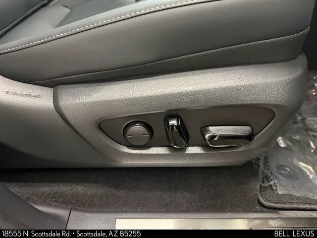 Certified Used 2026  Lexus 550 Premium+ image 15