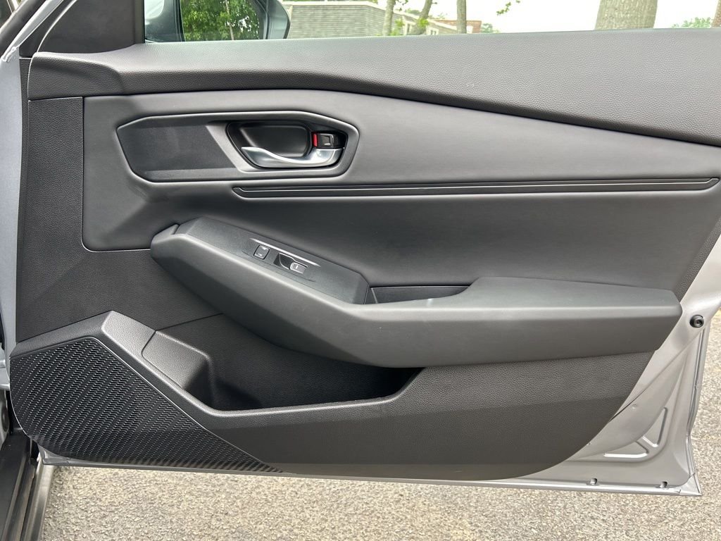 Used 2023 Gray Honda EX image 25