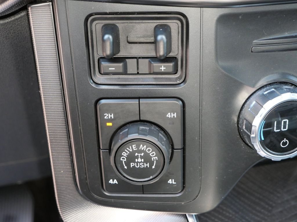 Used 2021 Gray Ford Platinum image 21