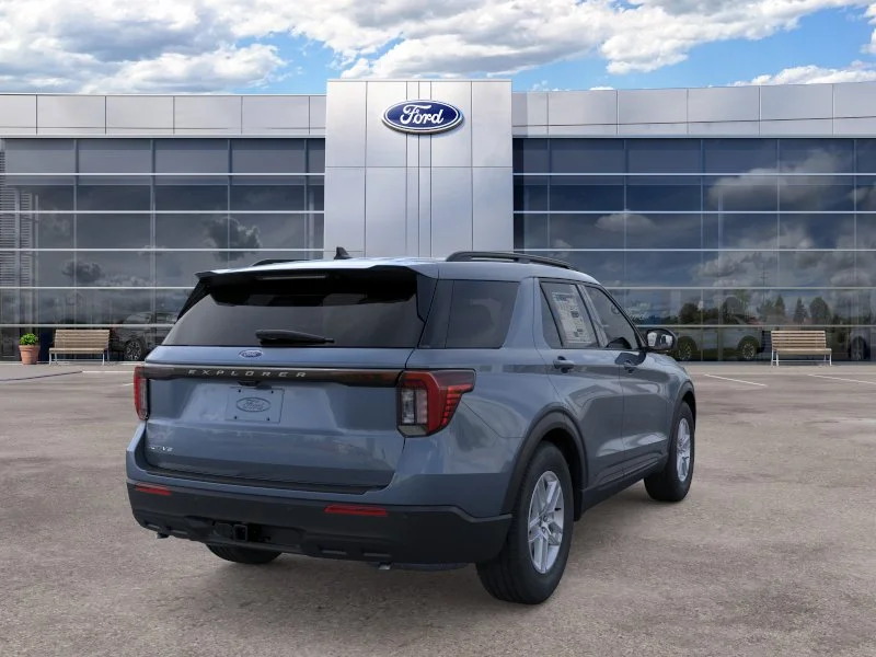 New 2026 Vapor Blue Metallic Ford Active image 8