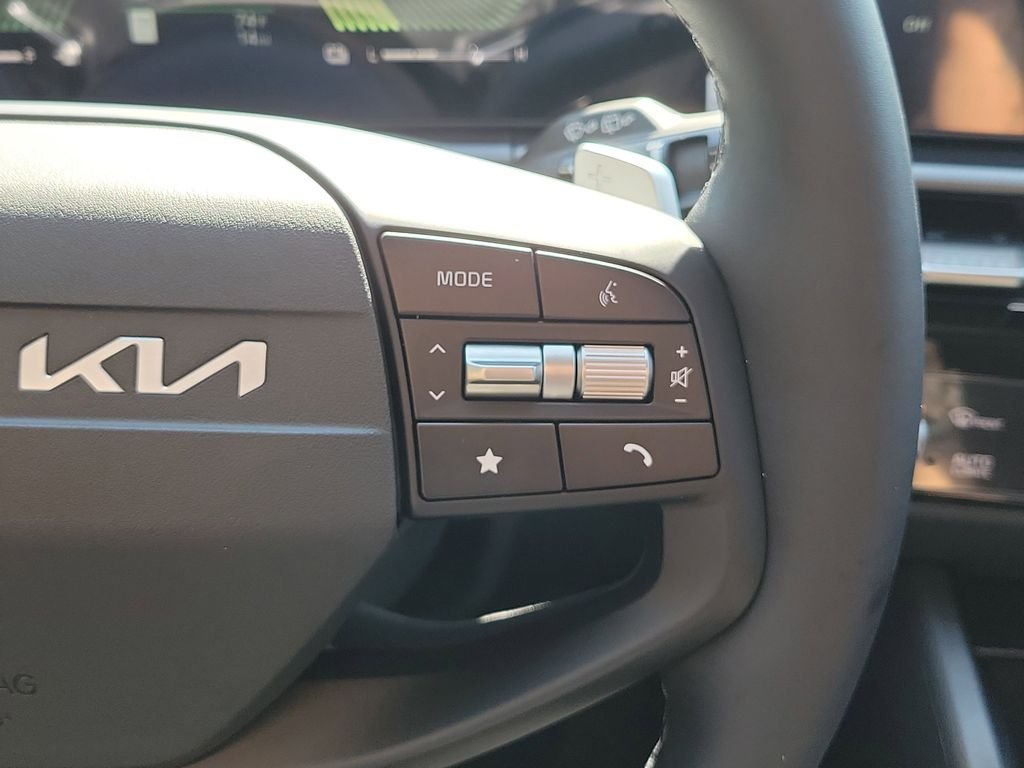 New 2026 Gray Kia LX image 26