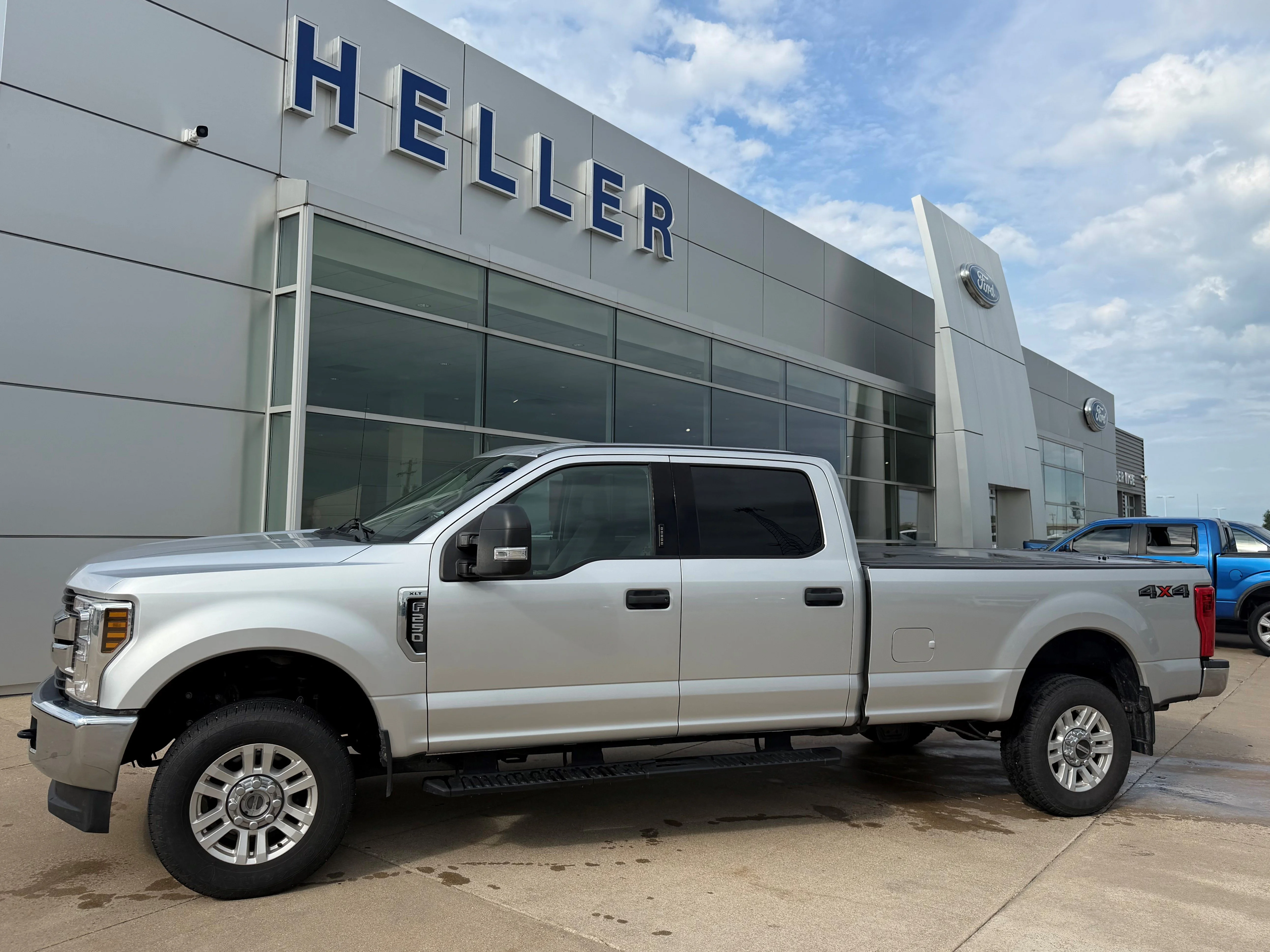 Used 2019 Ingot Silver Metallic Ford XLT image 3