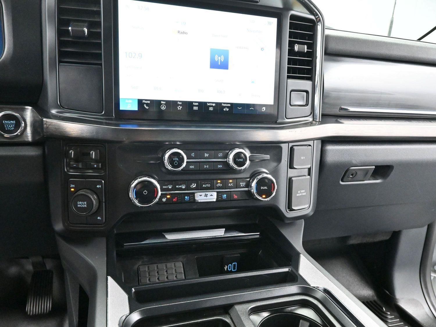 Used 2024 Oxford White Ford LARIAT image 20