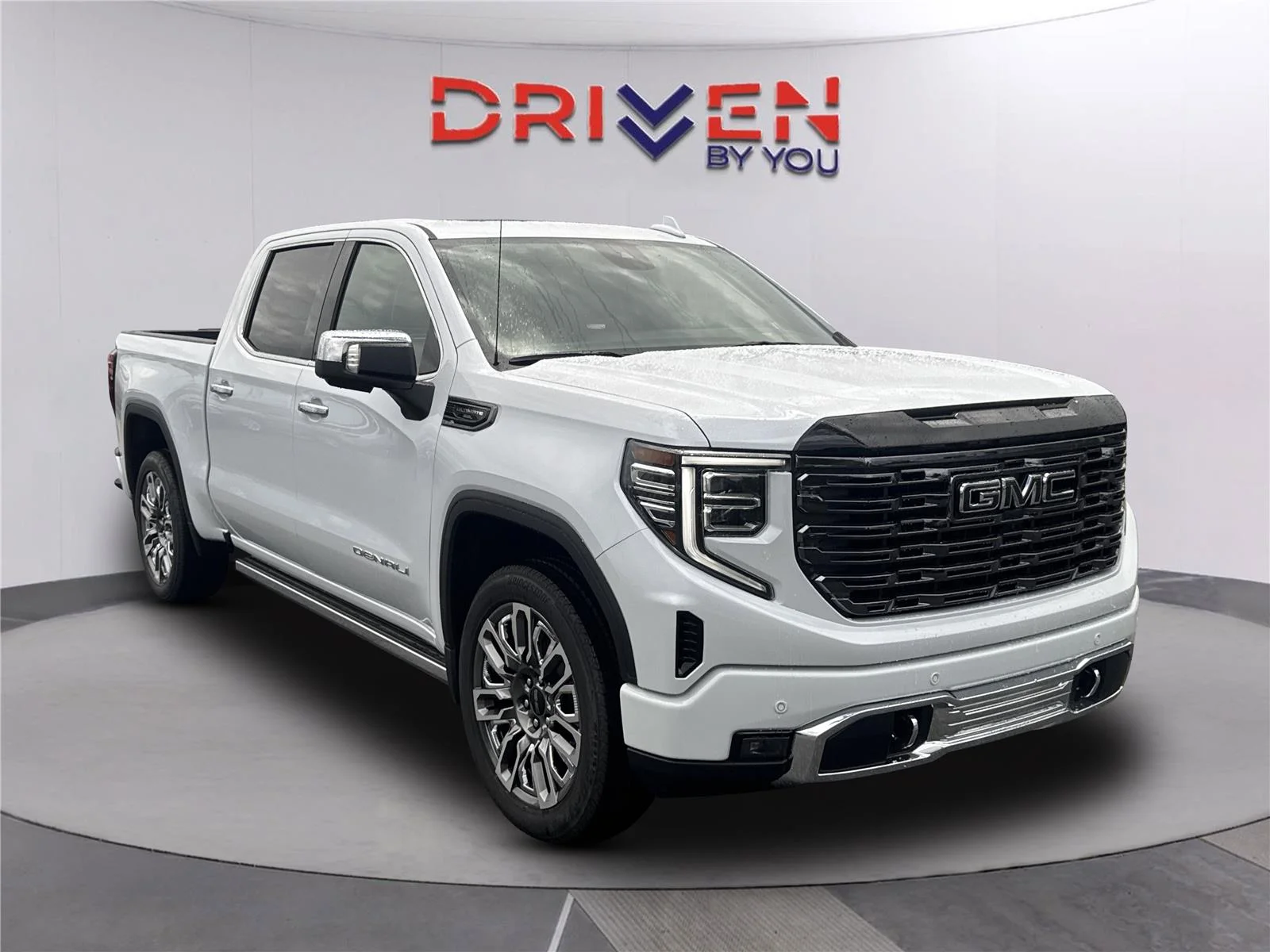 New 2026 Glacier White Tricoat GMC Denali Ultimate image 1