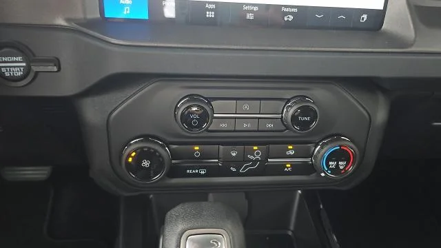 New 2026 Desert Sand Ford Base 4WD image 40