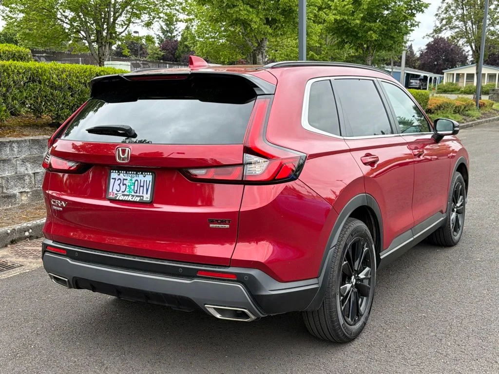Used 2025 Radiant Red Metallic Honda Sport Touring image 7