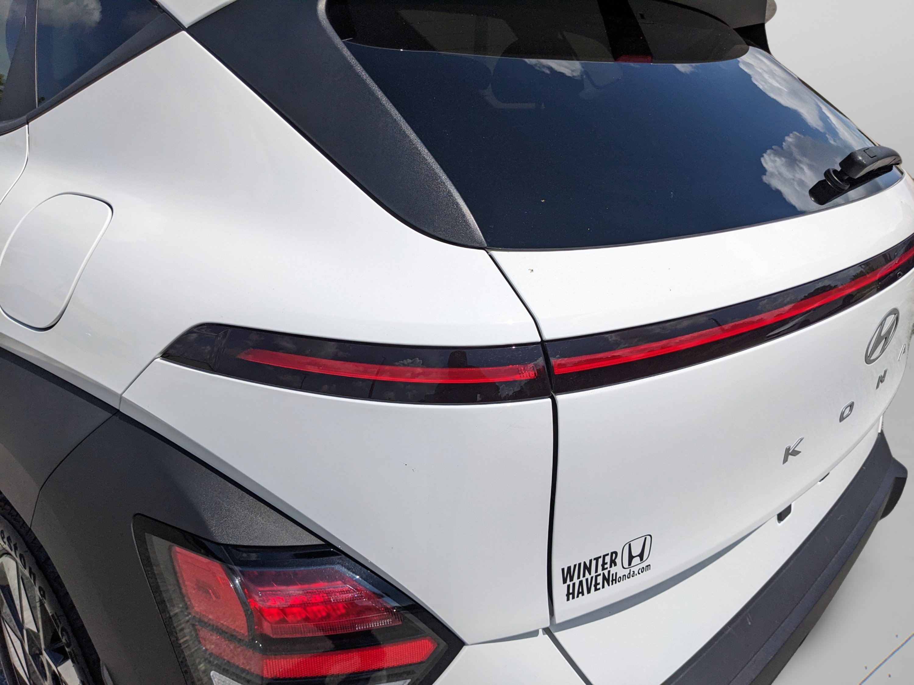 Used 2025 Atlas White Hyundai SEL image 36